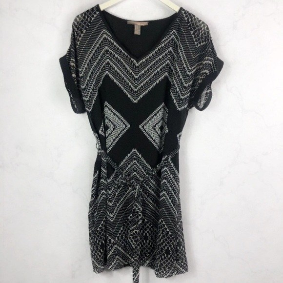 [F21] Black Printed V Neck Dress - Picture 1 of 3